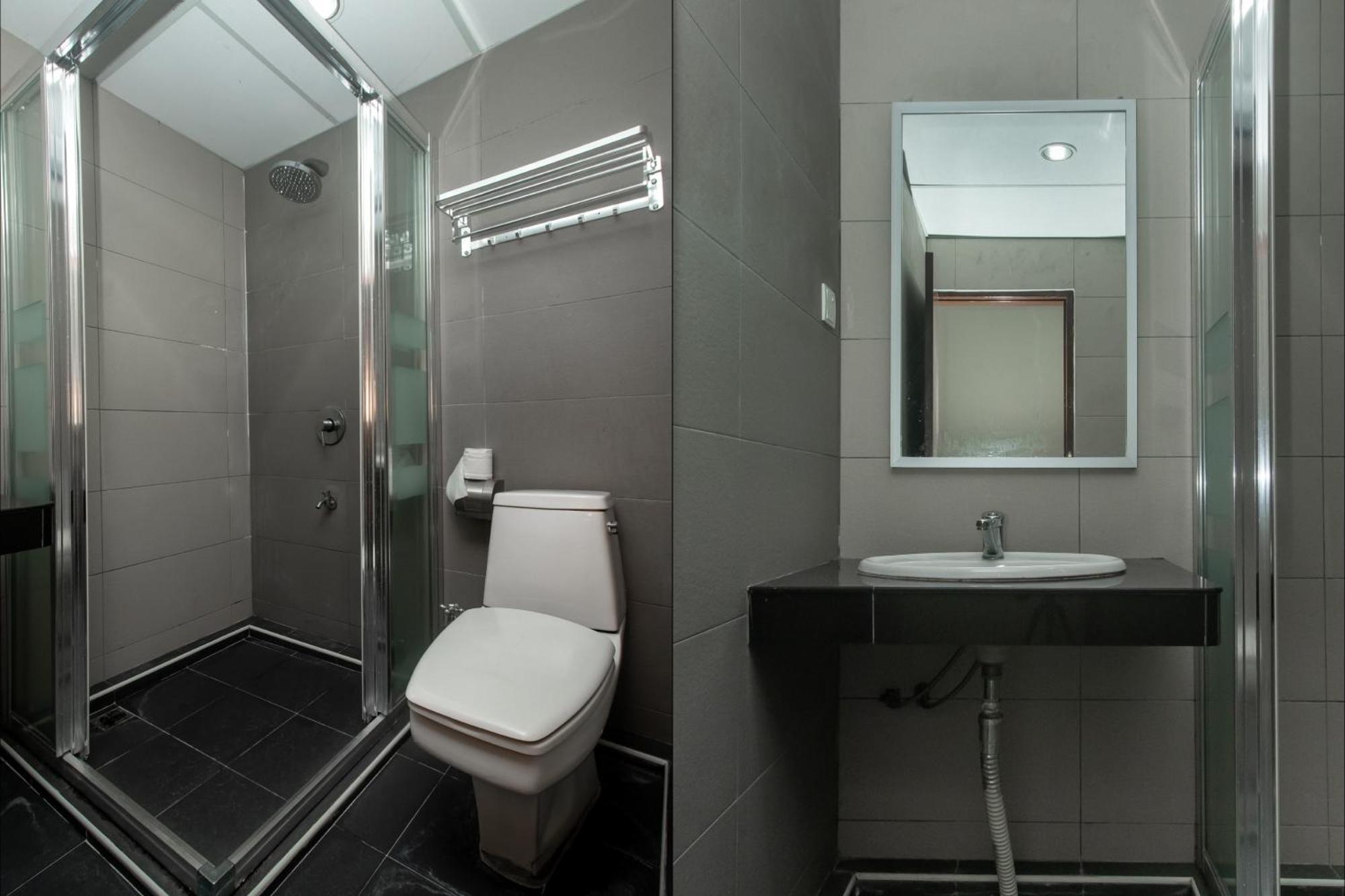 Super Oyo 90055 Mansion Inn Sibu Dış mekan fotoğraf