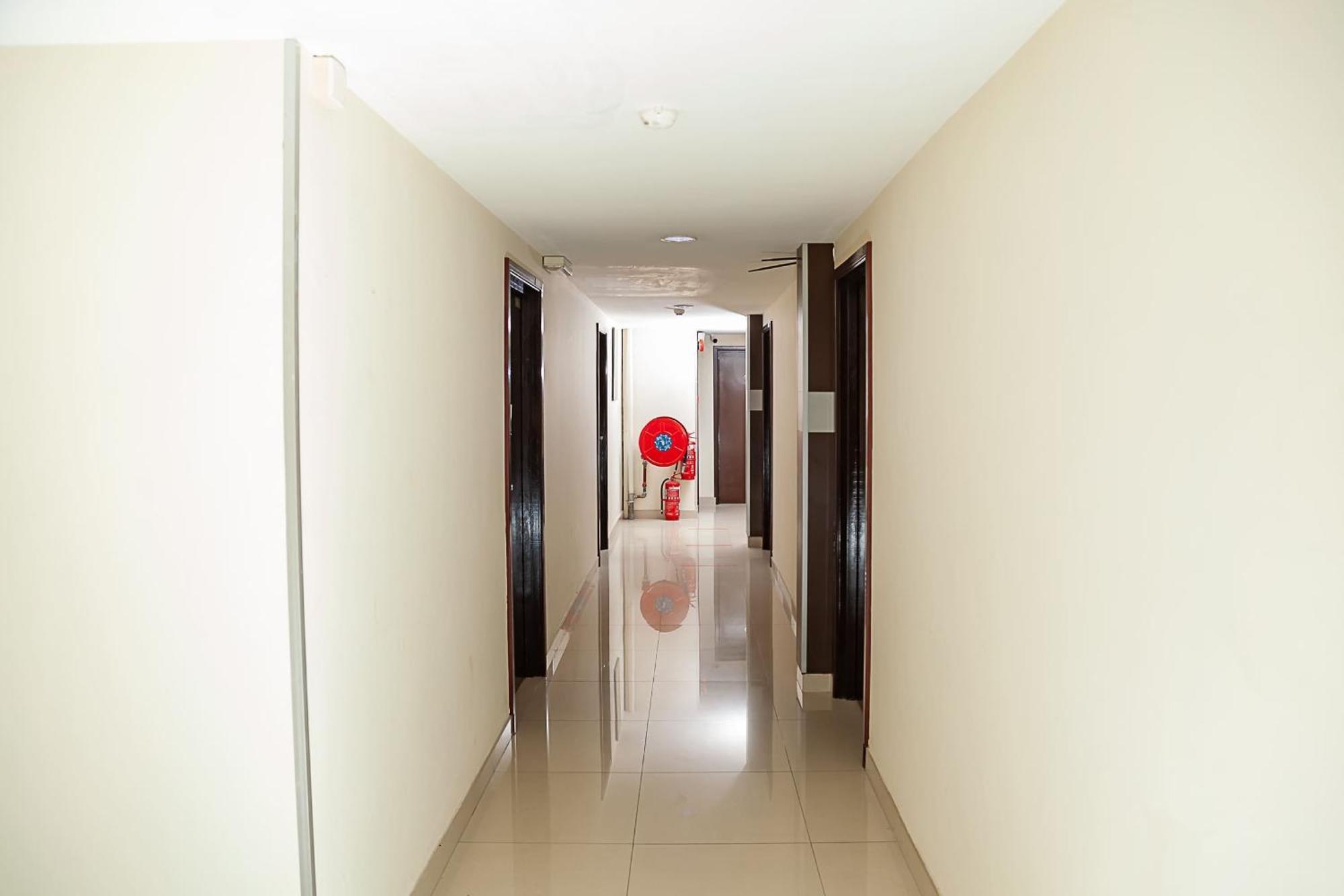 Super Oyo 90055 Mansion Inn Sibu Dış mekan fotoğraf