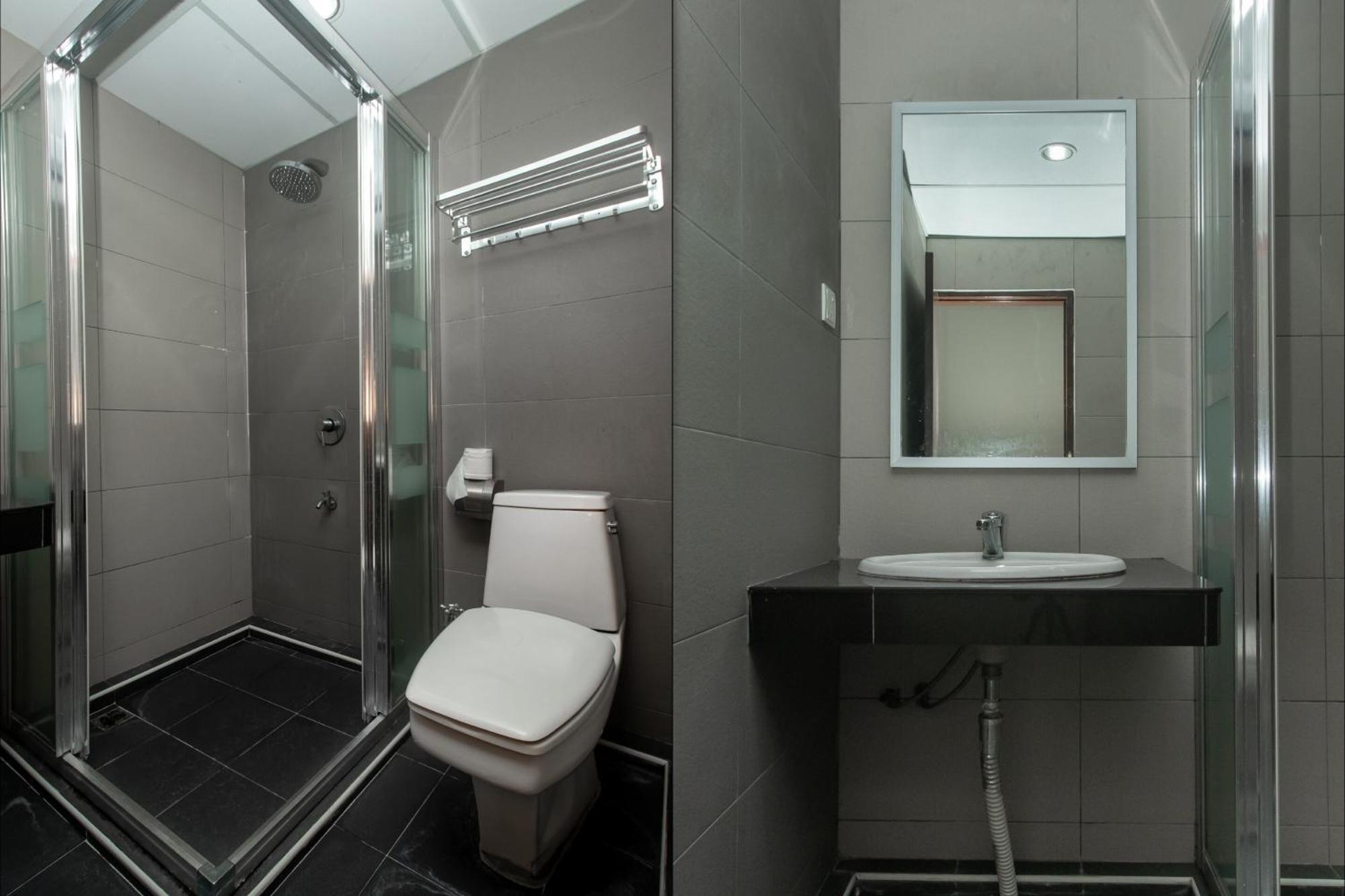 Super Oyo 90055 Mansion Inn Sibu Dış mekan fotoğraf